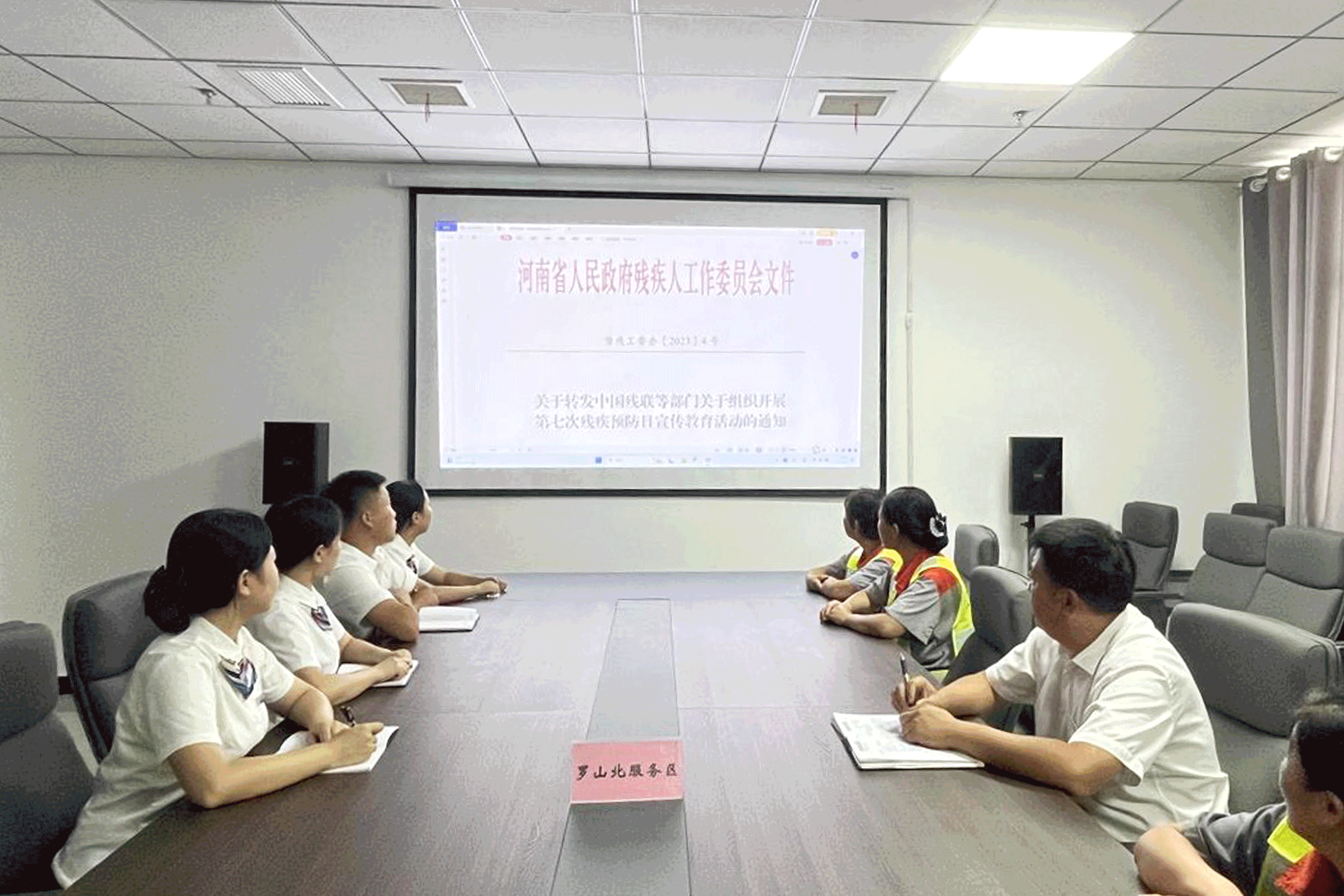 動圖.gif 動圖.gif