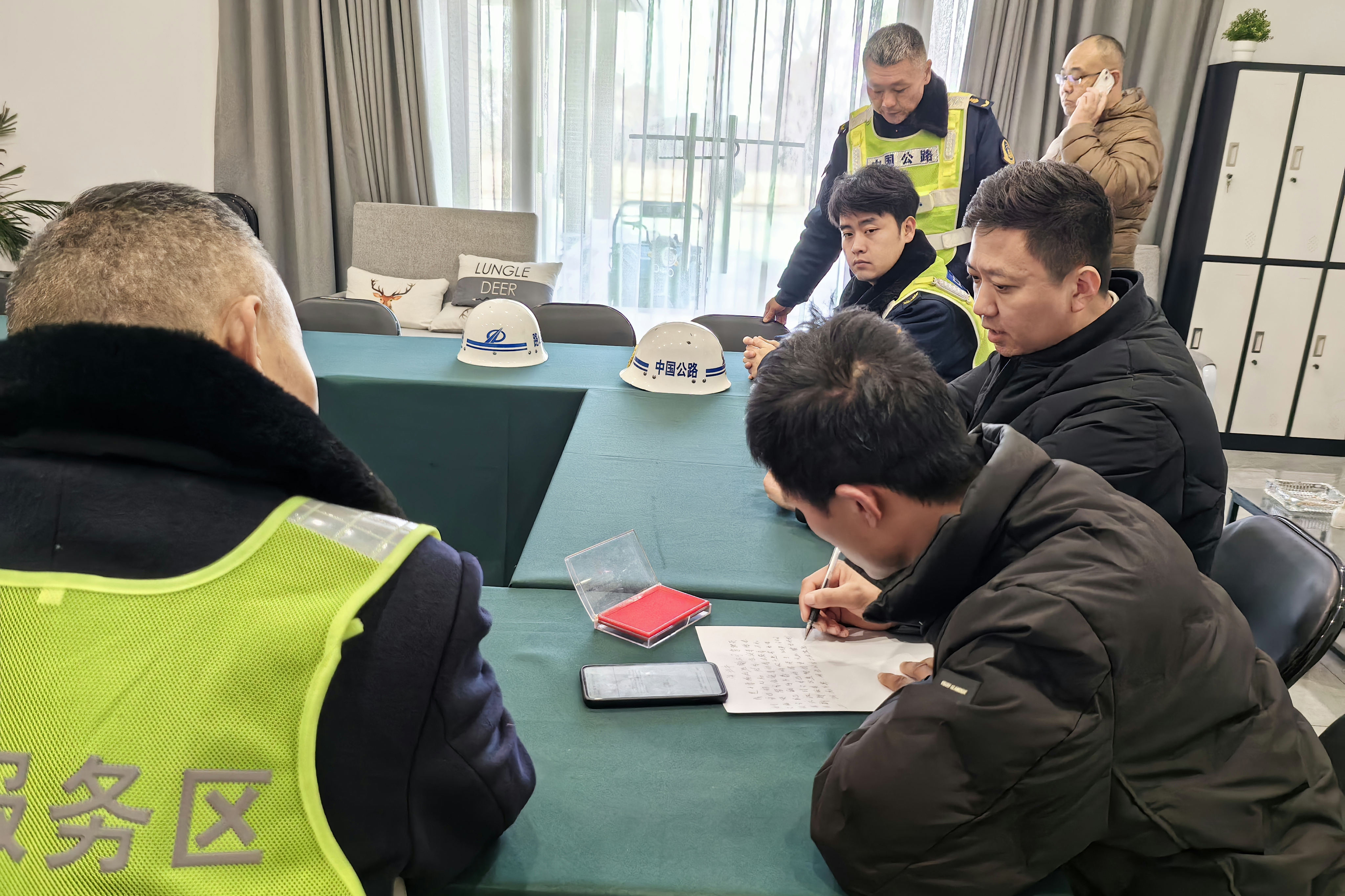 3af33e1851808da24665518ff45481.jpg 3af33e1851808da24665518ff45481.jpg