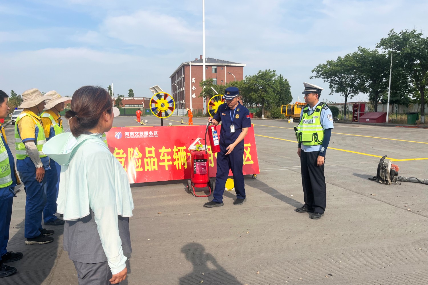 鶴壁.jpg